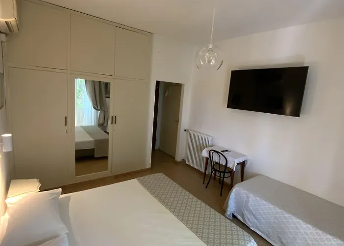 Naviglio Marina di Pietrasanta