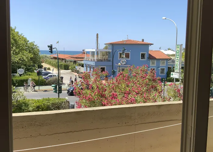 Naviglio Hotel Marina di Pietrasanta