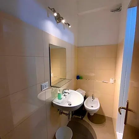 Naviglio Hotel 2*