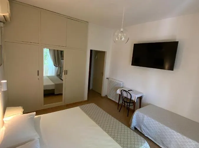 Naviglio 2* Marina di Pietrasanta