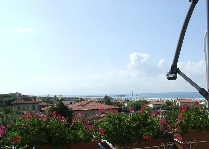 Naviglio מרינה די פיאטרסנטה